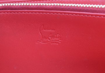 Christian　Louboutin　ラウンドファスナー長財布の画像