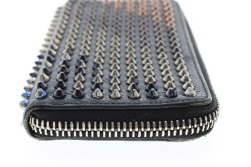 Christian　Louboutin　ラウンド長財布　ブラックの画像