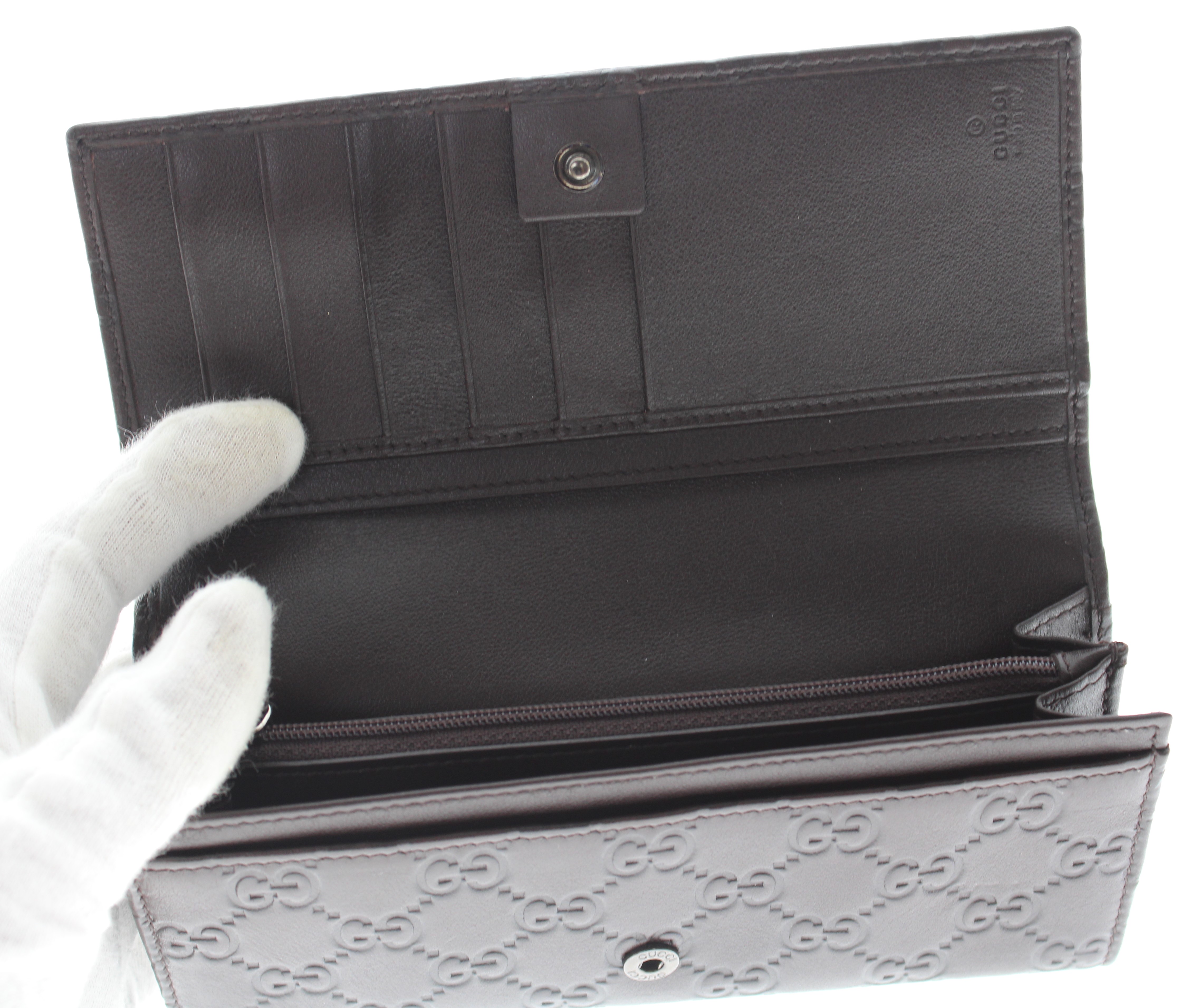 GUCCI　シマ二つ折り長財布の画像
