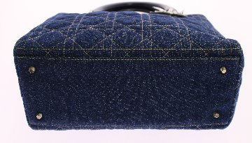 Christian　Dior　レディディオールの画像