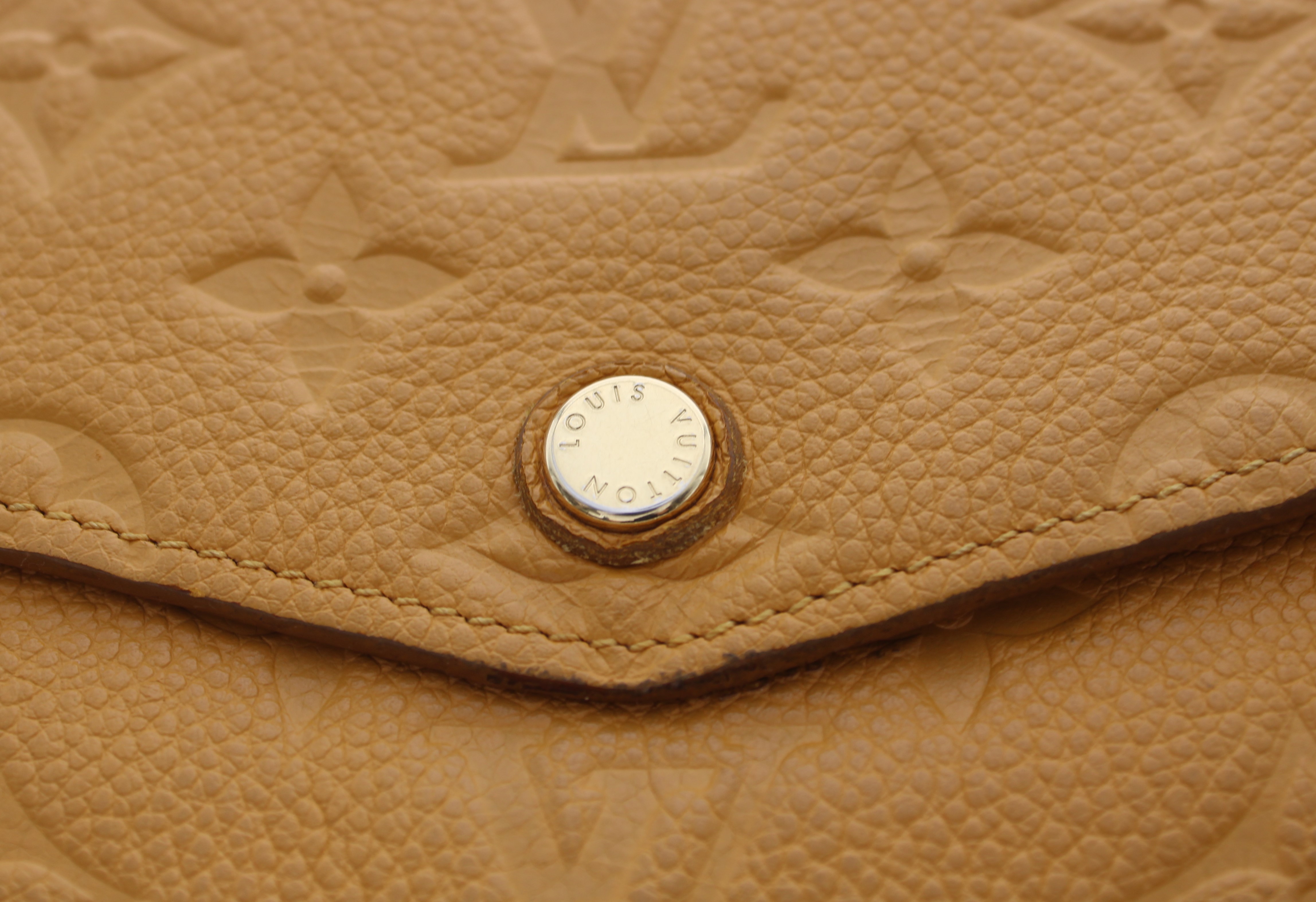 Louis Vuitton　キュリーズサフランの画像