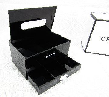 CHANEL　ティッシュケースの画像