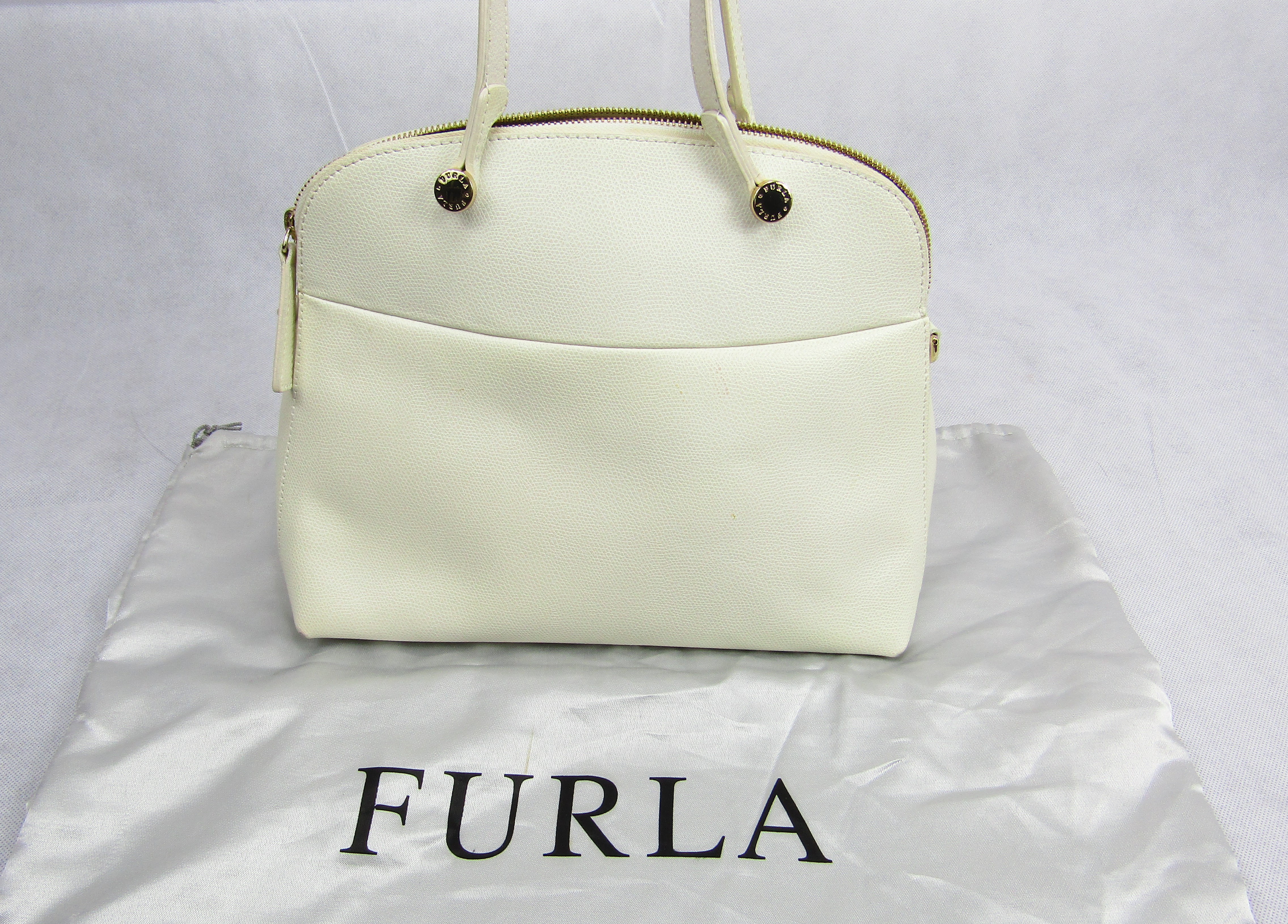 FURLA　バッグの画像