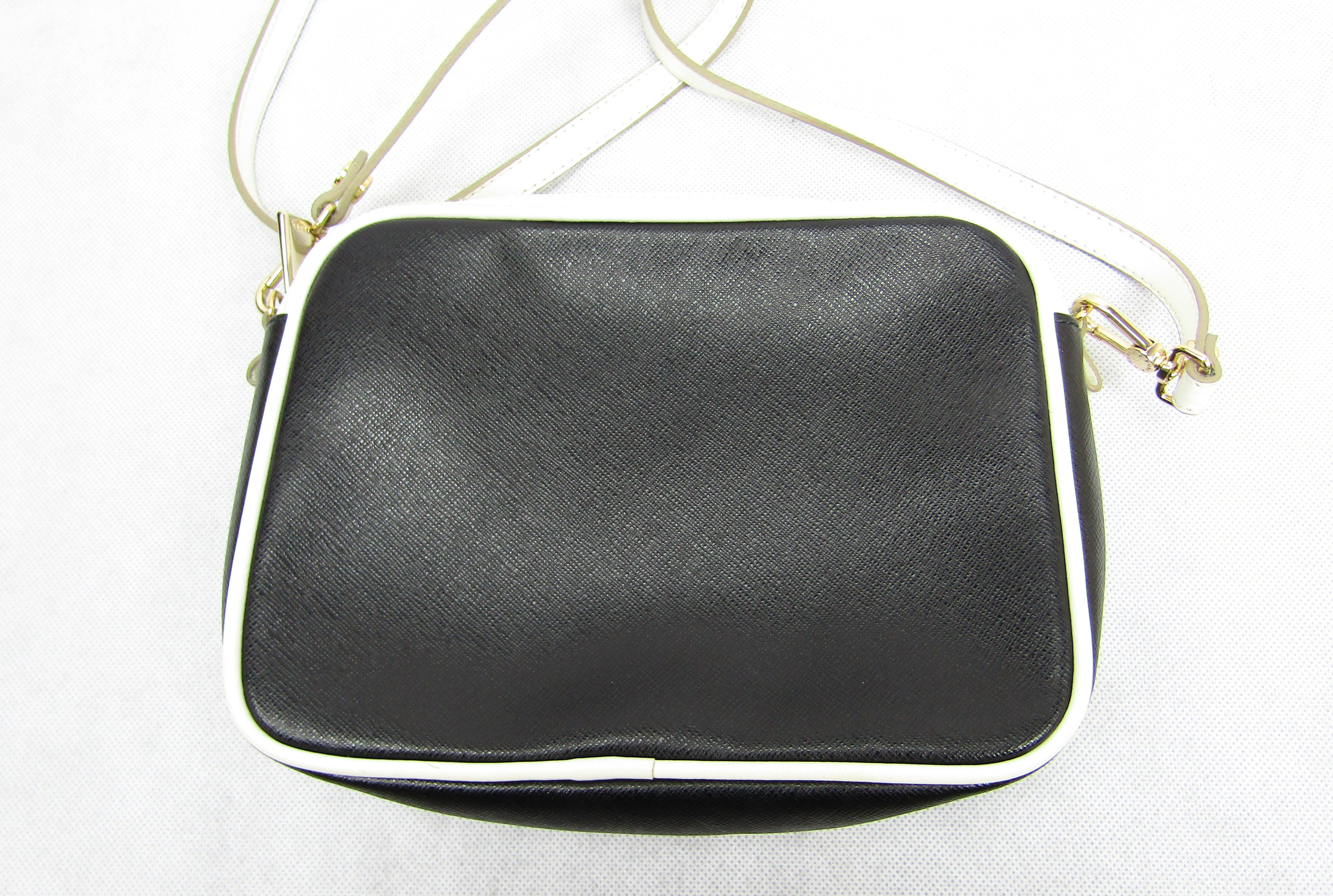 FURLA　バッグの画像
