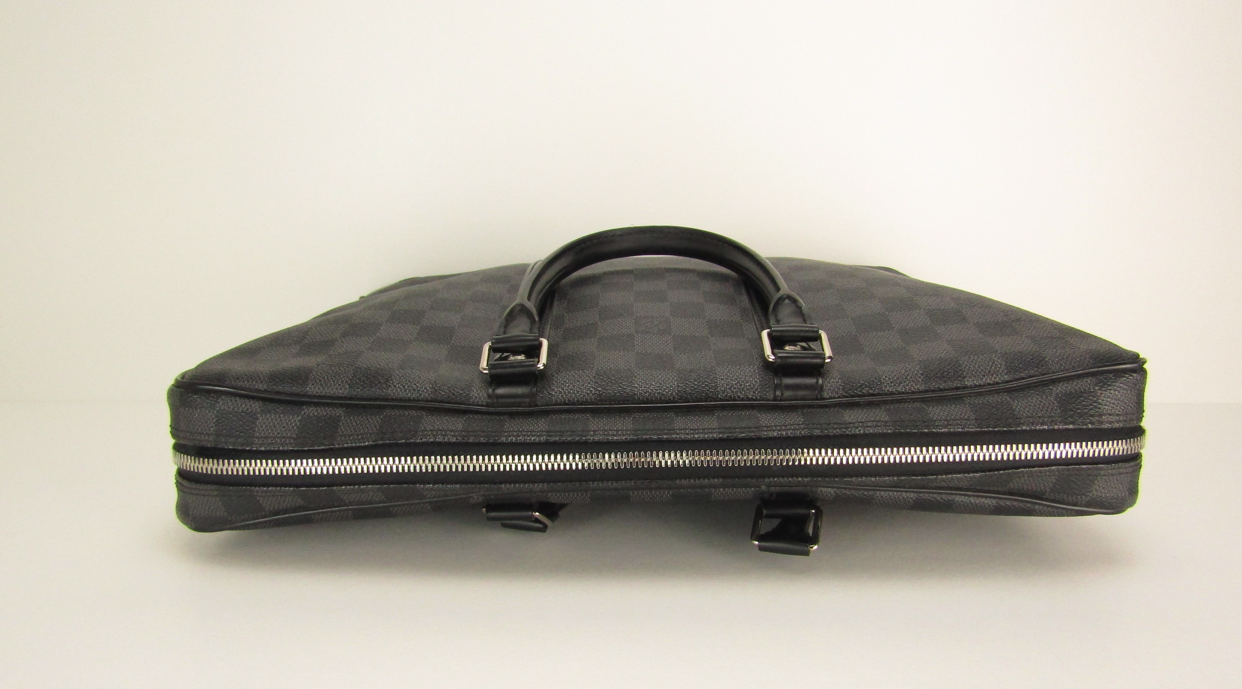 Louis Vuitton　ポルトドキュマン・ヴォワヤージュ　TR1113の画像