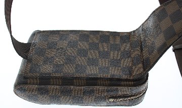 Louis Vuitton　ジェロニモス　新型　CA4088の画像