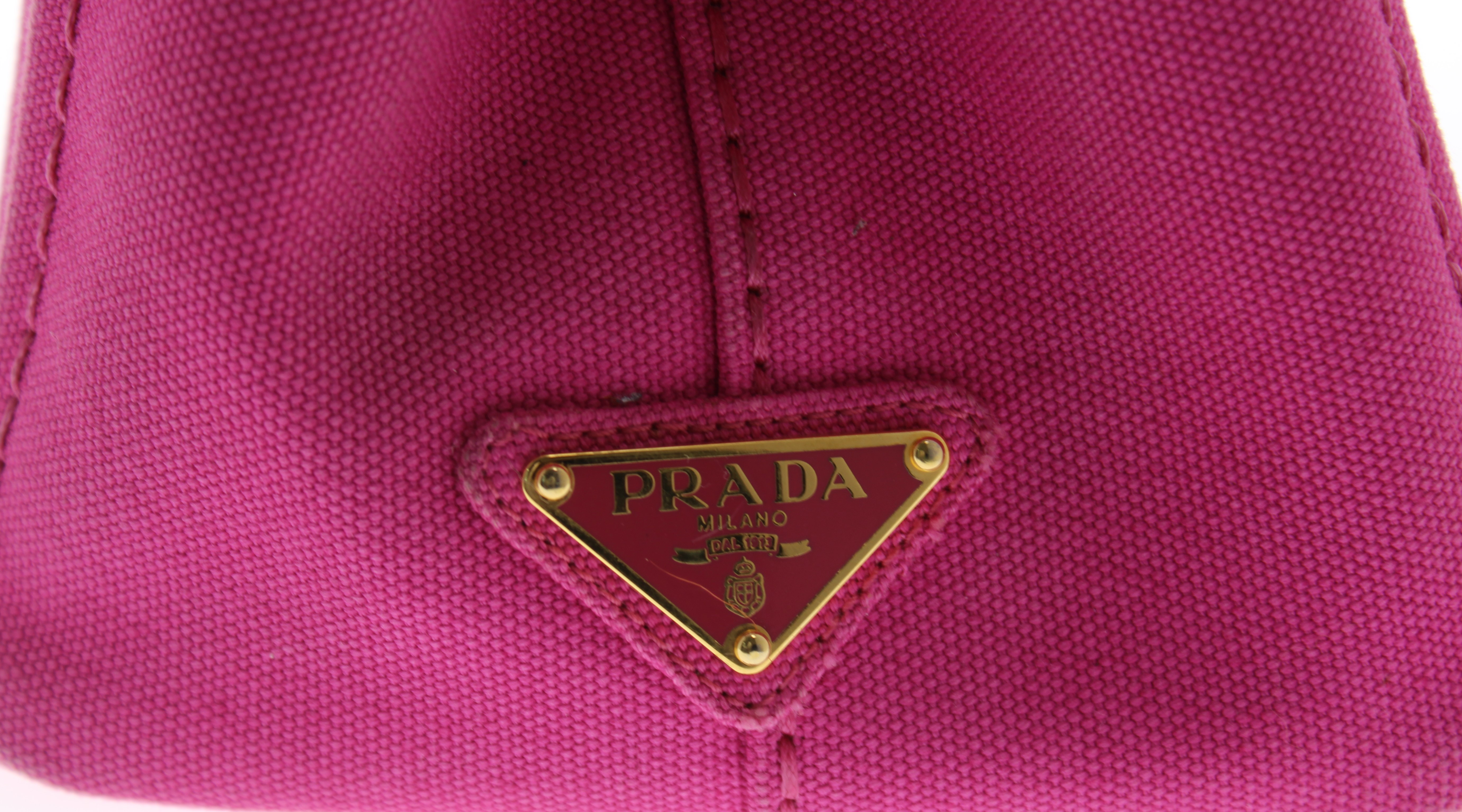 PRADA　カナパトートの画像
