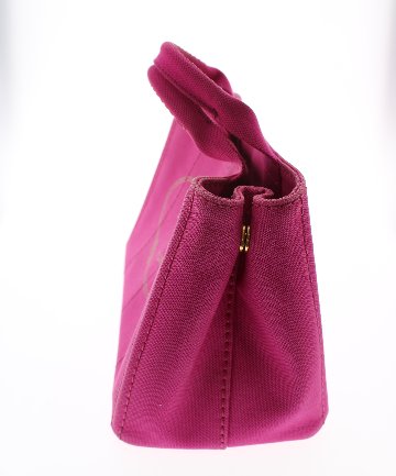 PRADA　カナパトートの画像
