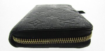 アンプラント　ジッピーウォレット　M60571　の画像