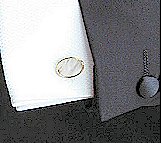 白蝶貝のカフス（カフスボタン）・銀色の縁のカフリンクス画像