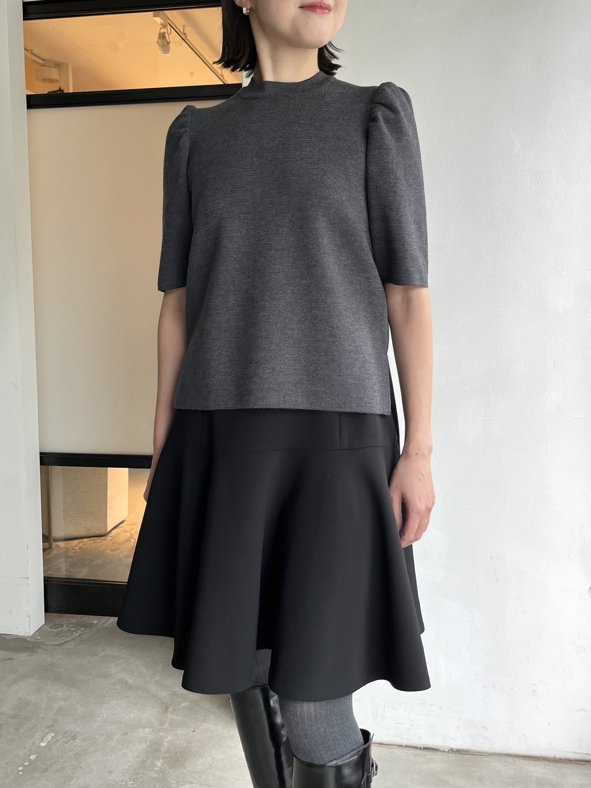 Ulla charcoal gray画像