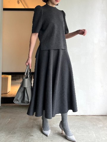 Ulla charcoal gray画像