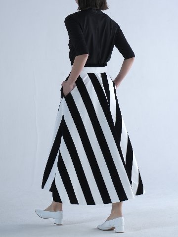 SHE Tokyo　スカート　Angie stripe