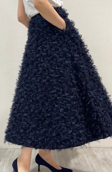 Elliy Feather Navyの画像