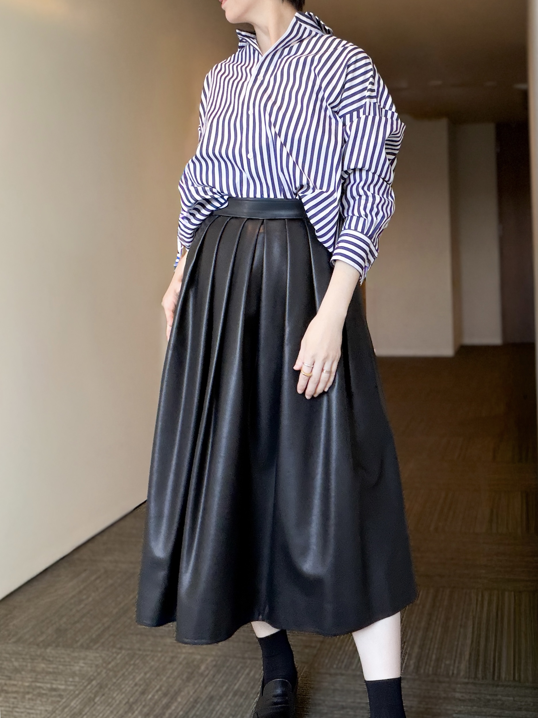 Anna Vegan Leather blackの画像