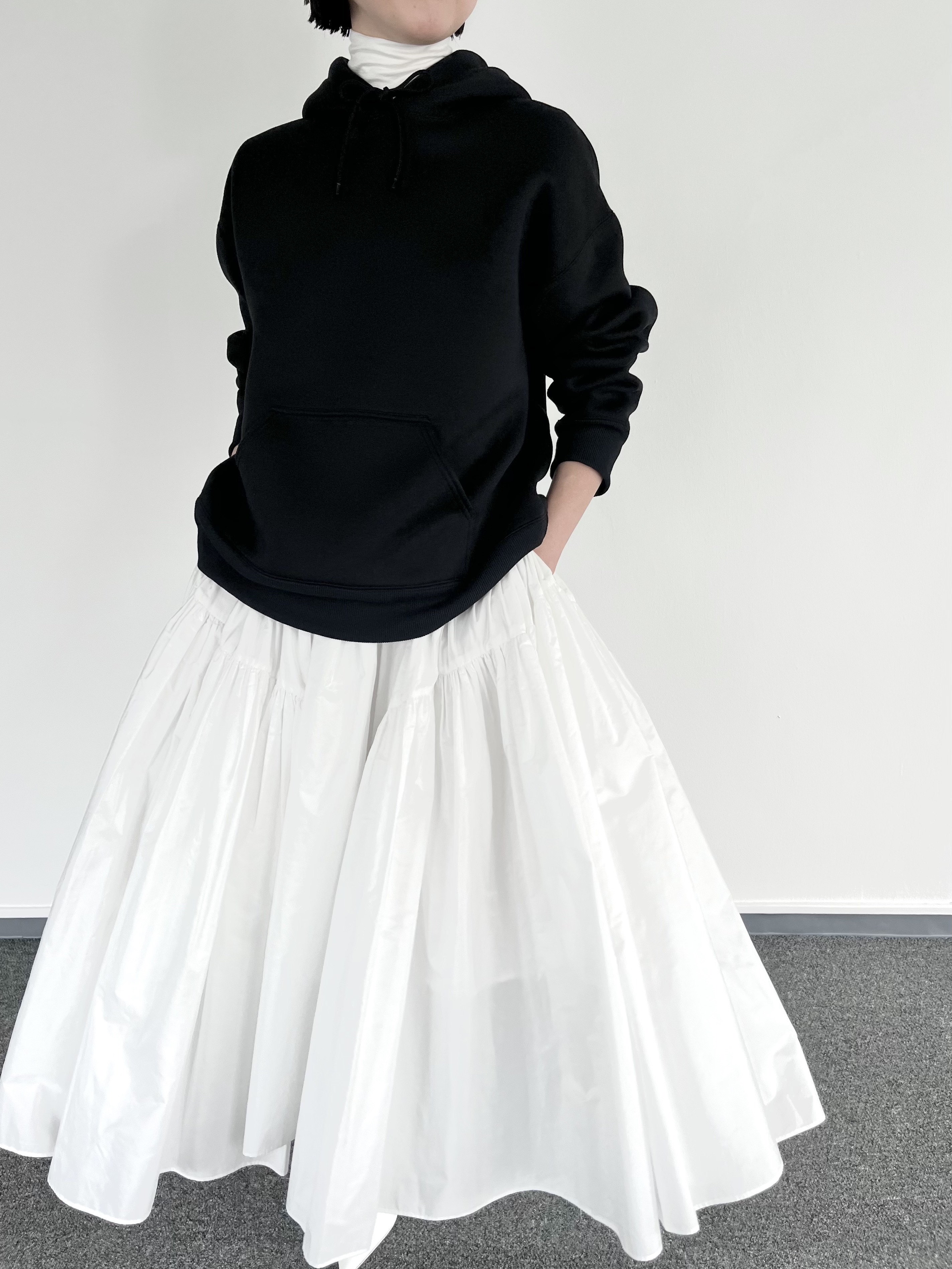 ⭐︎新品未使用⭐︎SHE Tokyo エレノア　ホワイト　36 SHETokyo Eleanor ホワイト36