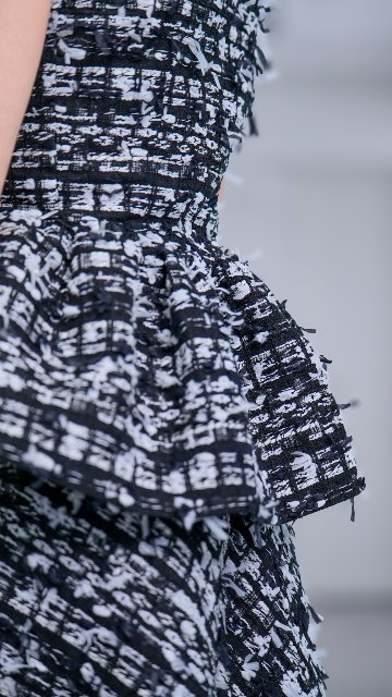 Owen Monotone Tweedの画像