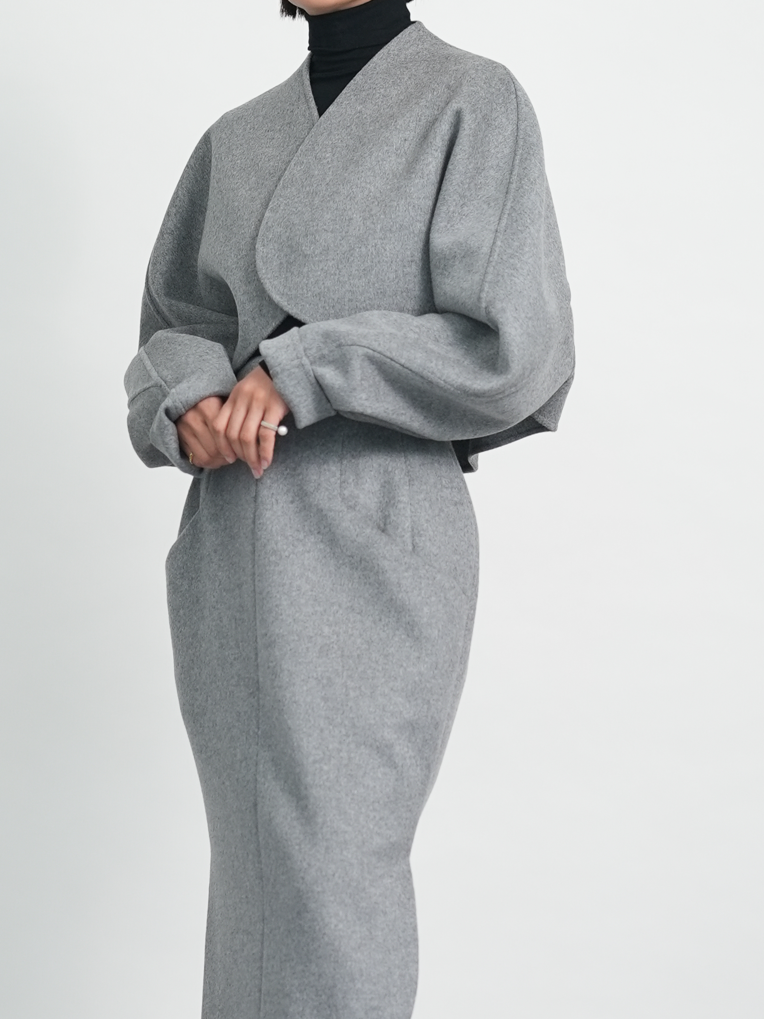 Barbara Wool Cashmere grayの画像