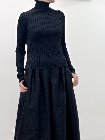 Meryl High Neck navyの画像