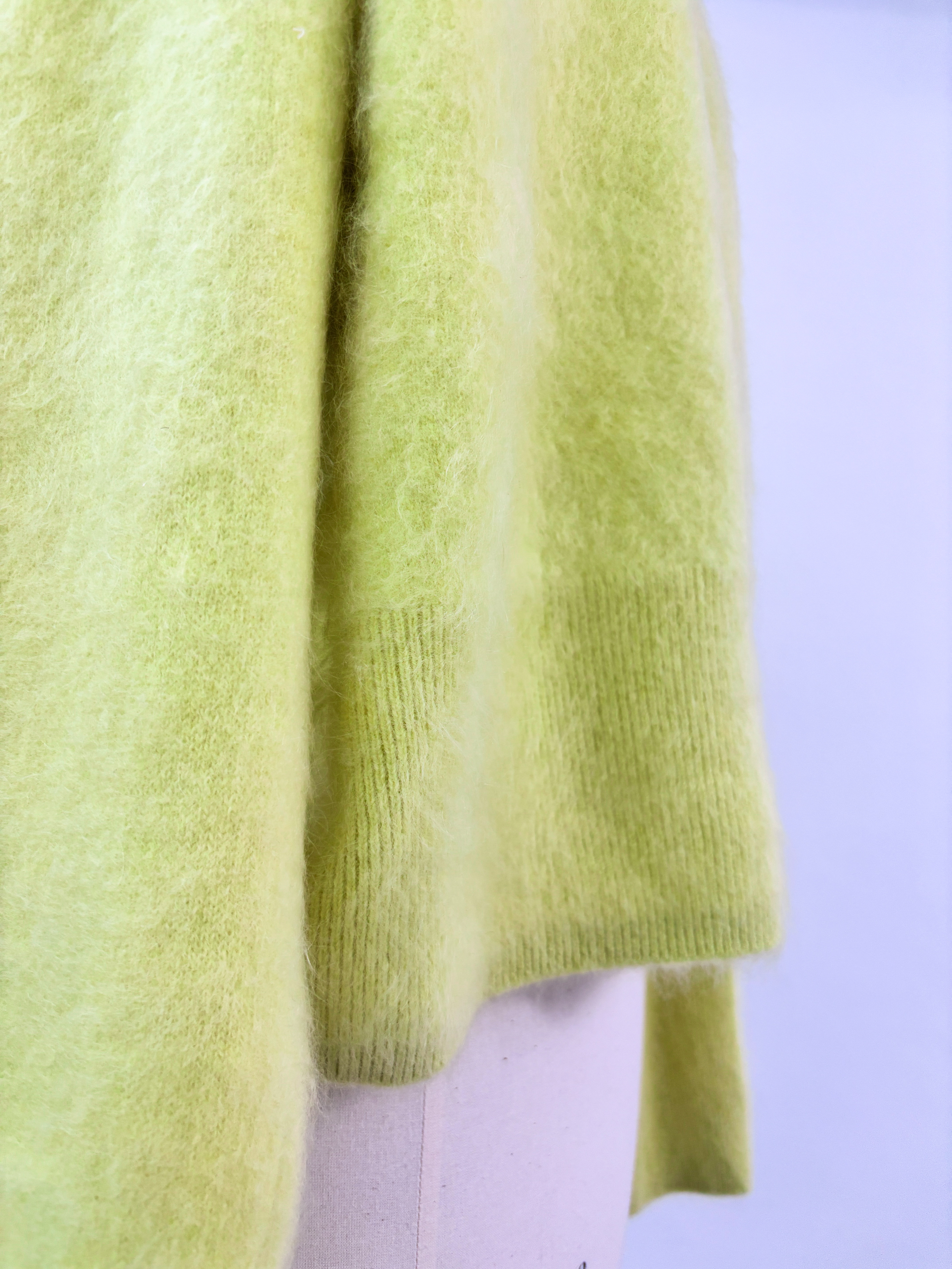 Alma Fur Cashmere yellowの画像