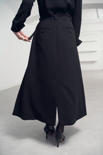 Elliot Formalの画像