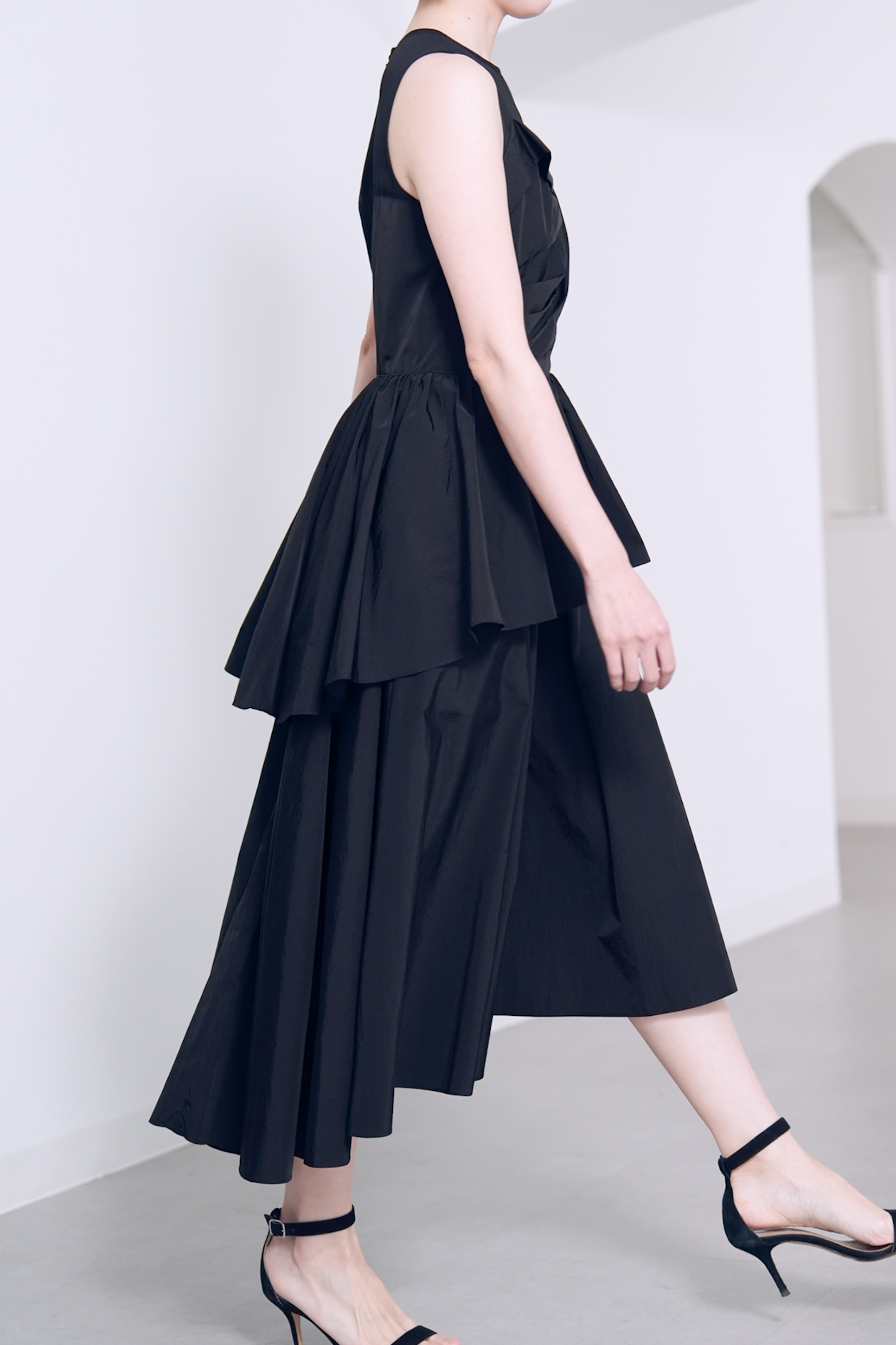 Alda Black/Blackの画像