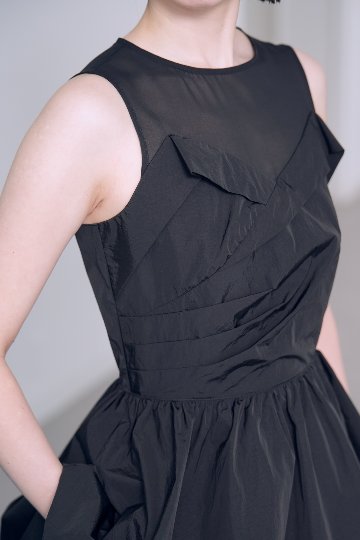 Alda Black/Blackの画像