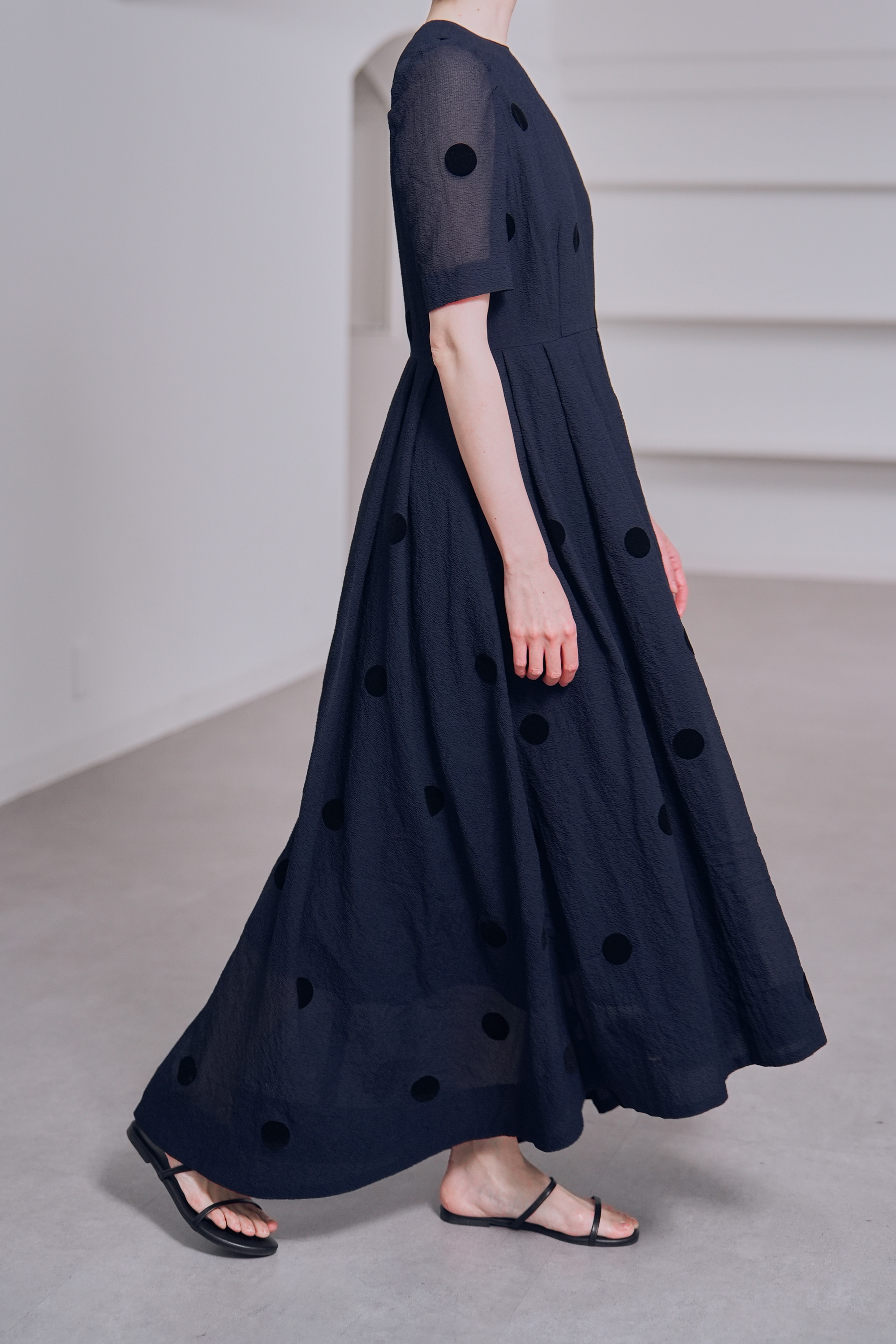 Gigi Dot Navyの画像