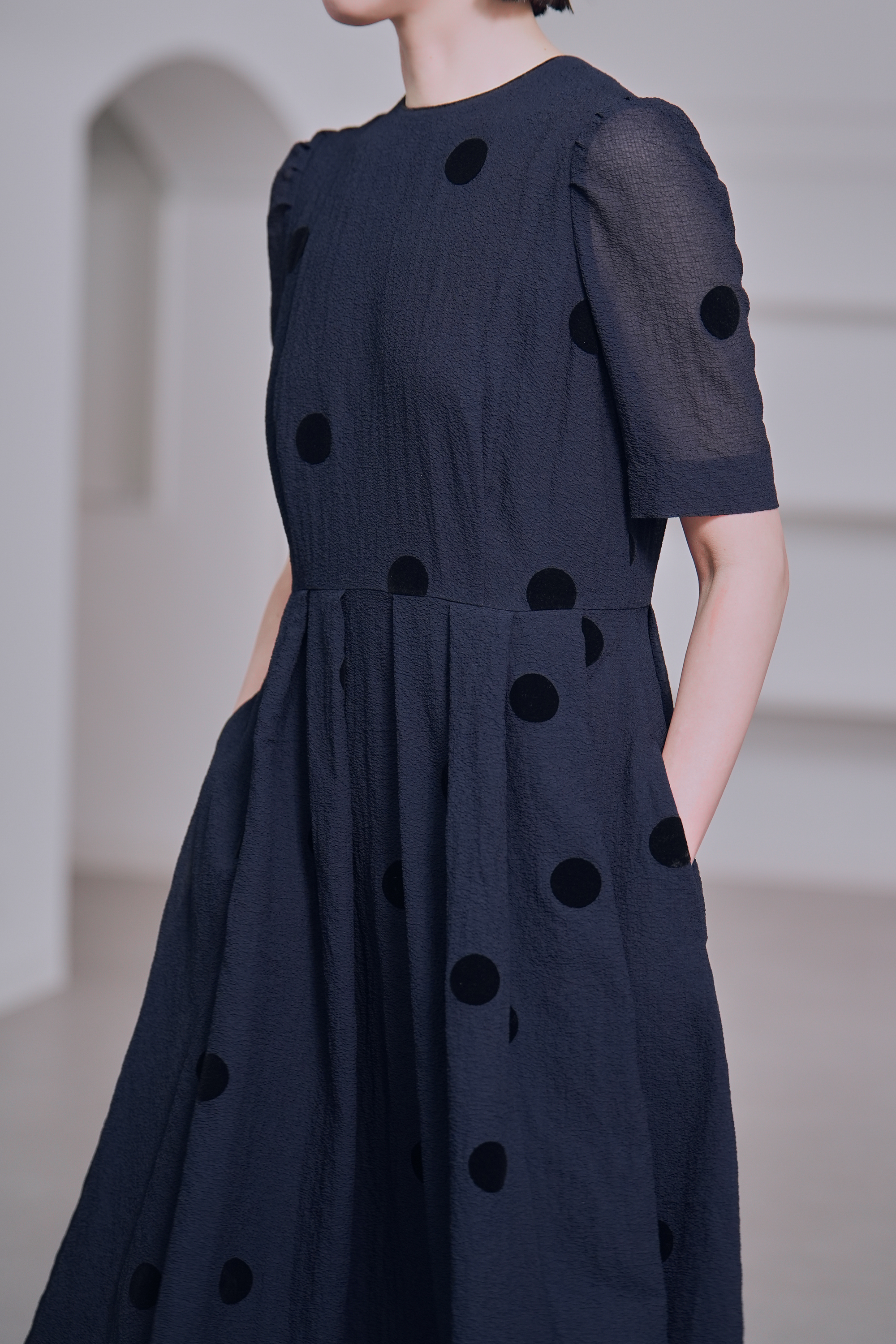 Gigi Dot Navyの画像