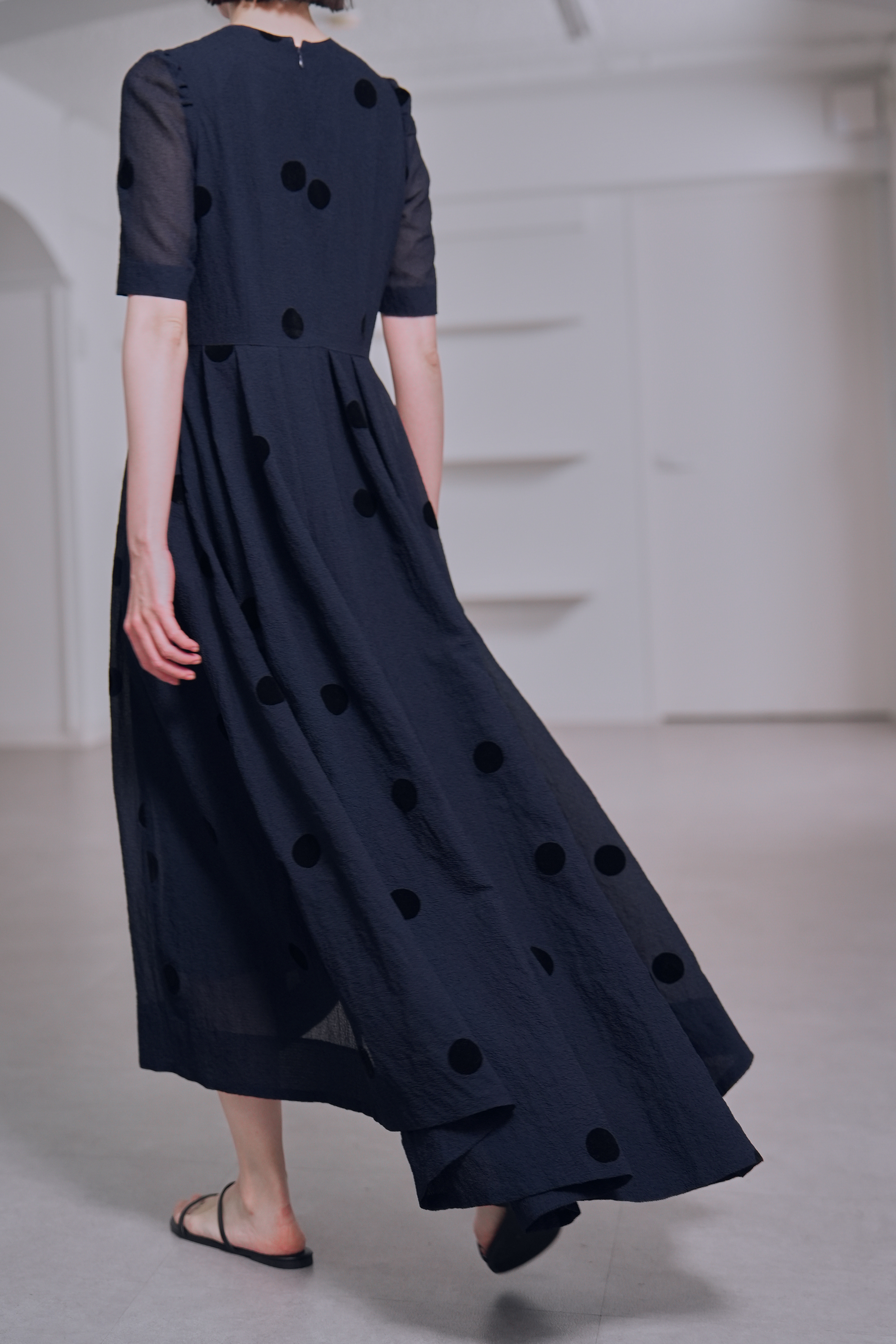 Gigi Dot Navyの画像