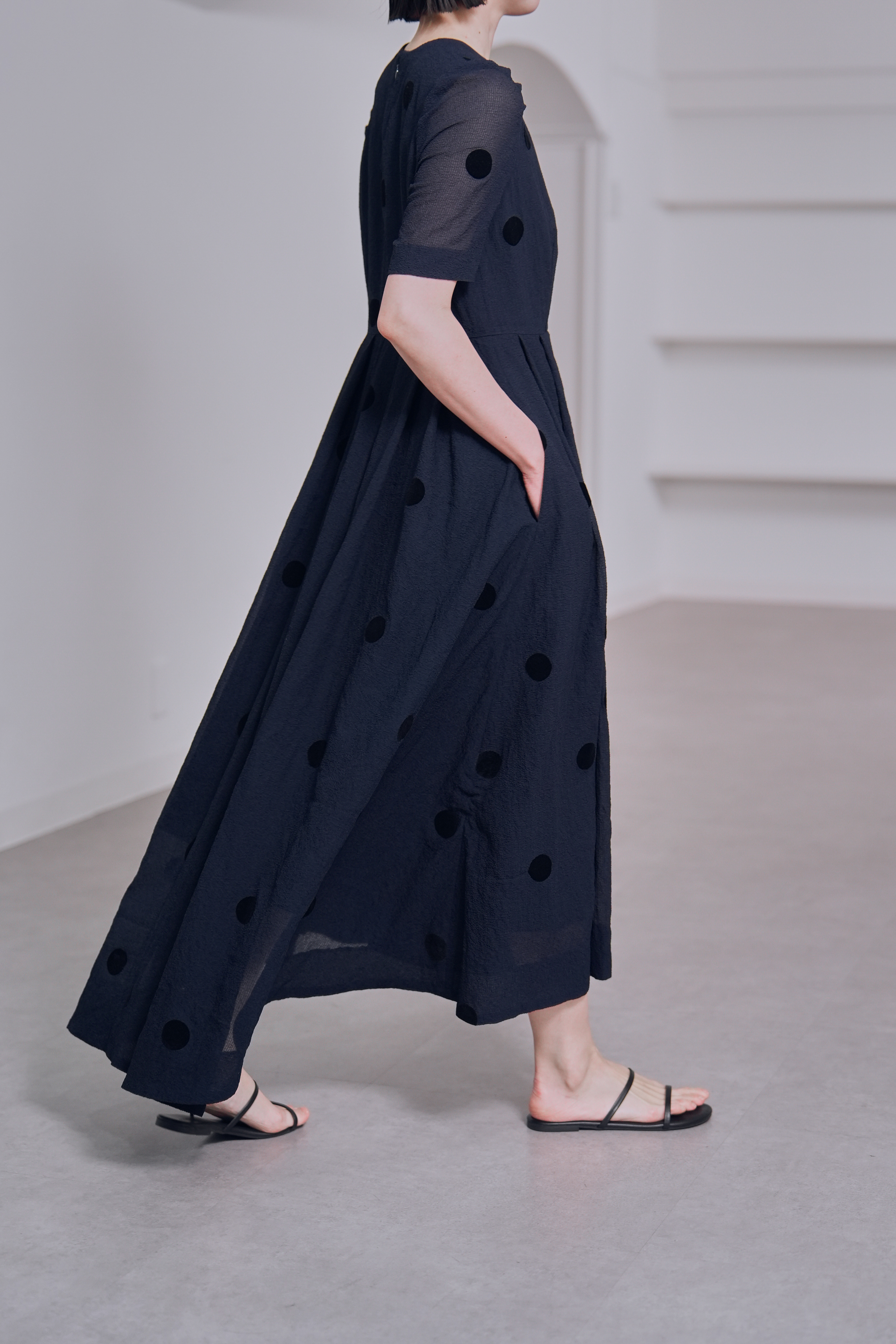 Gigi Dot Navyの画像