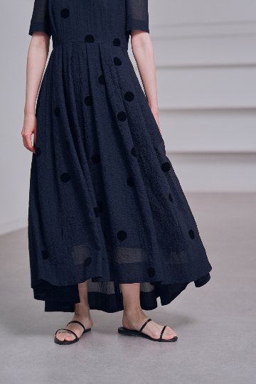 Gigi Dot Navyの画像