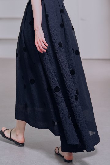 Gigi Dot Navyの画像