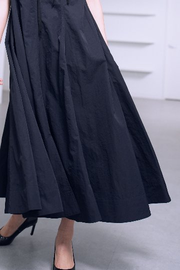 Clara  Black/Navyの画像