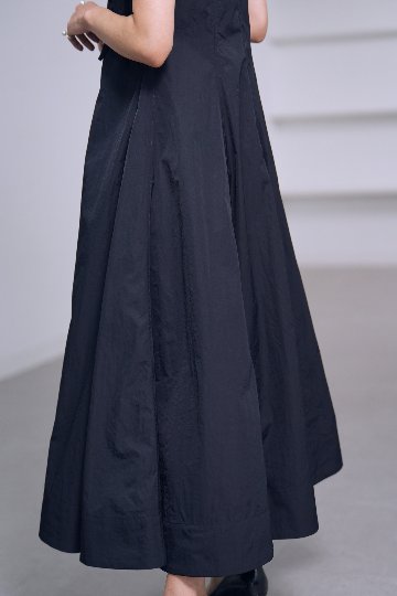 Clara  Black/Navyの画像