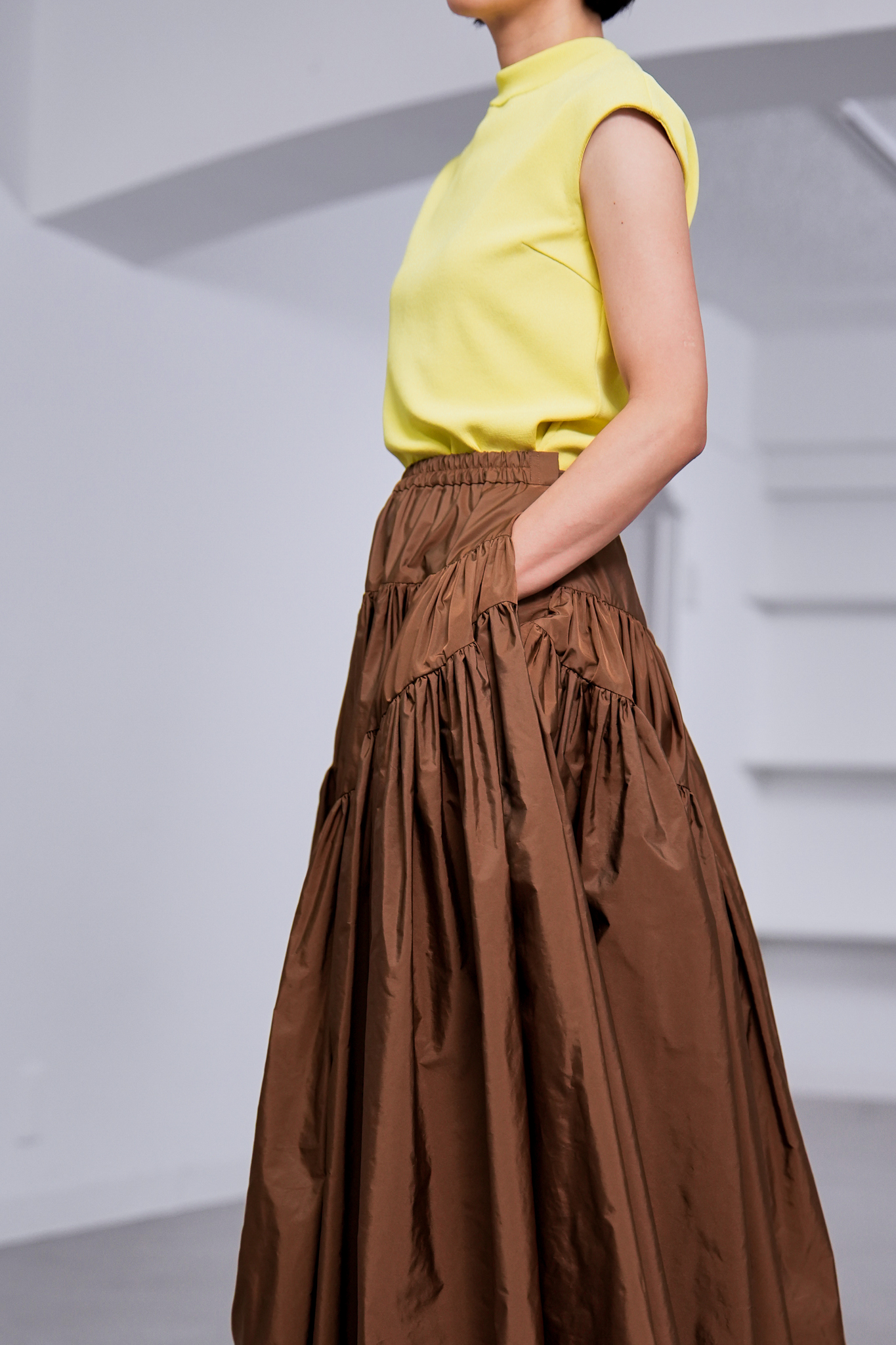Inez Yellowの画像