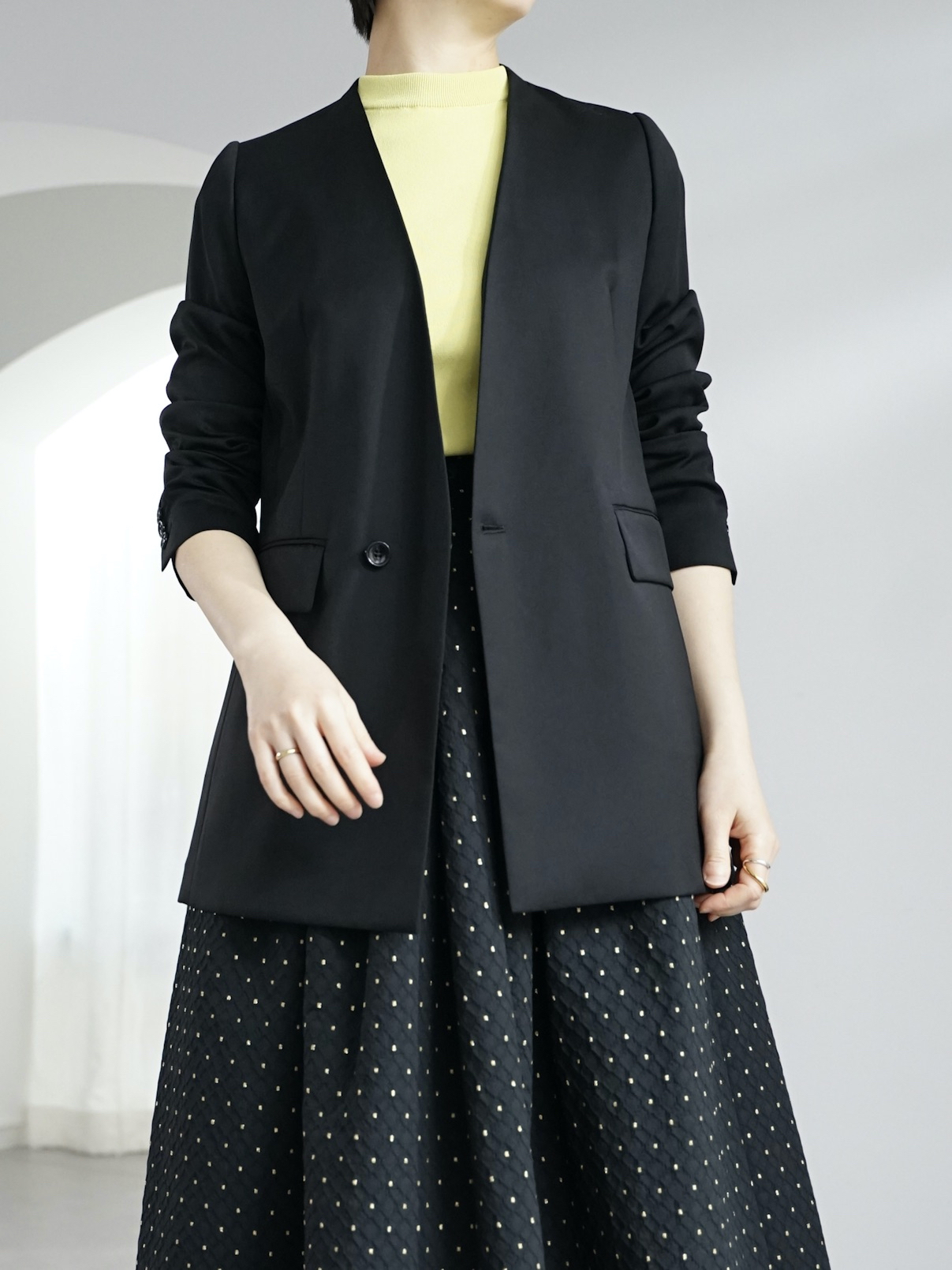 Inez Yellowの画像