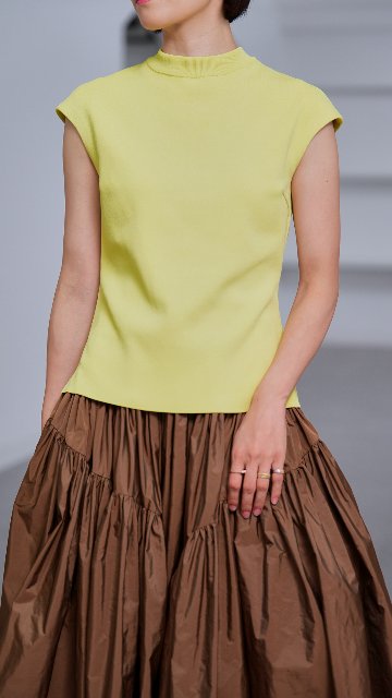 Inez Yellowの画像