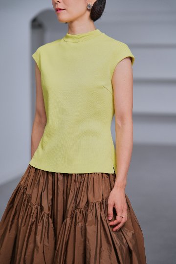 Inez Yellowの画像