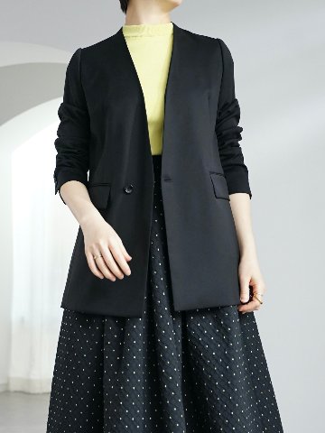 Inez Yellowの画像