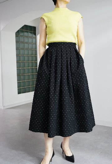 Inez Yellowの画像