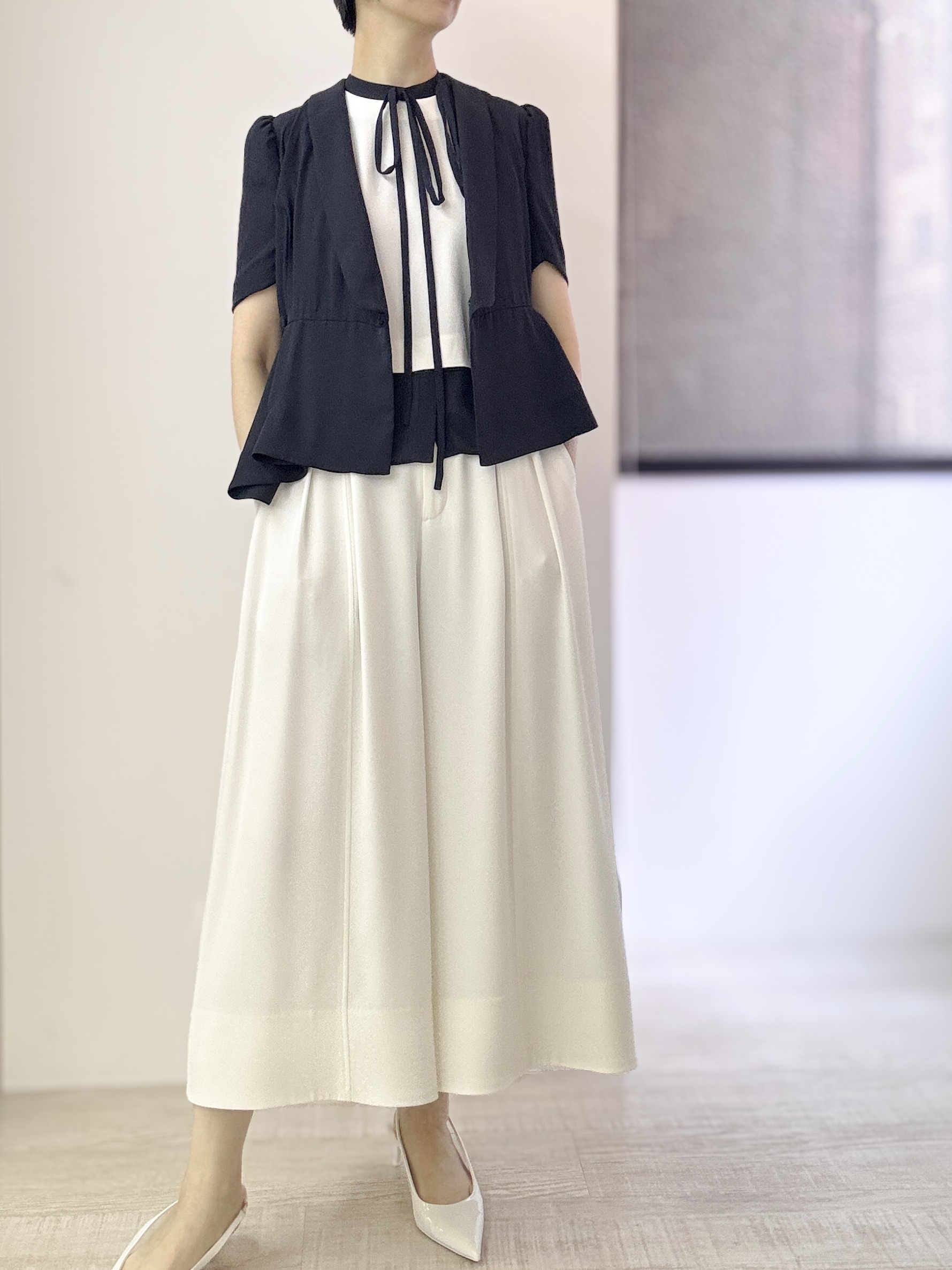 Leah Georgette Navyの画像