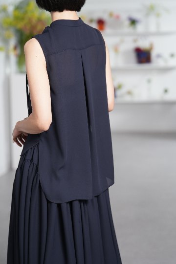 Leah Georgette Navyの画像