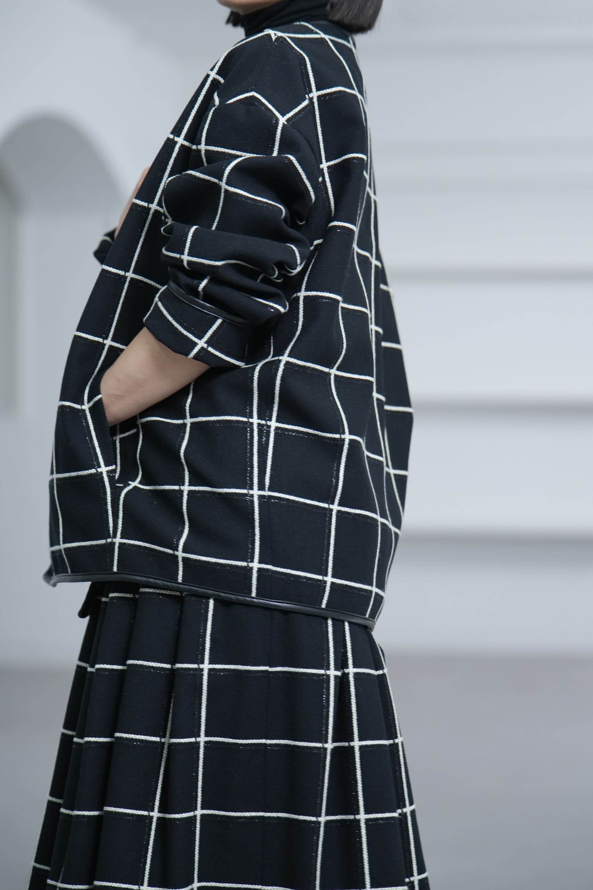 Anna W Windowpaneの画像