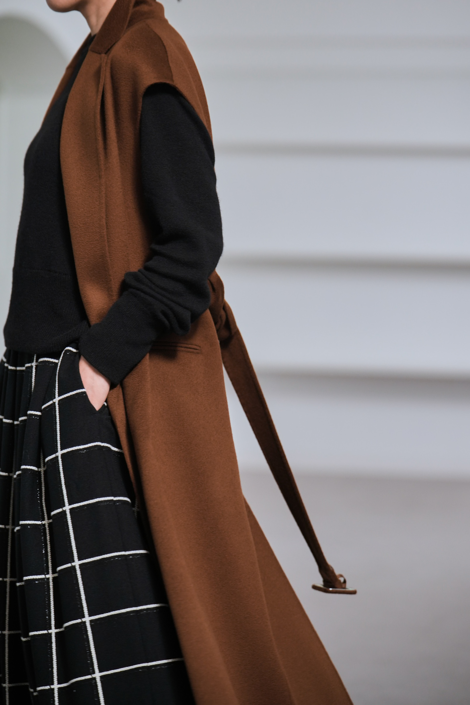 Anna W Windowpaneの画像