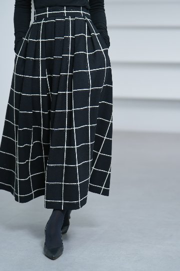 Anna W Windowpaneの画像