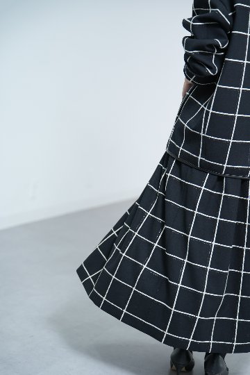 Anna W Windowpaneの画像