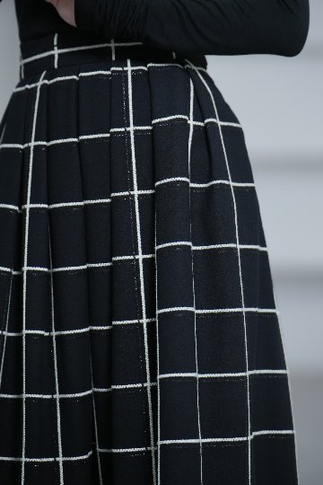 Anna W Windowpaneの画像