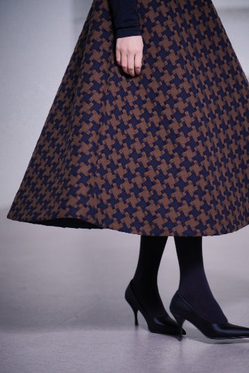 Elliy Houndstoothの画像