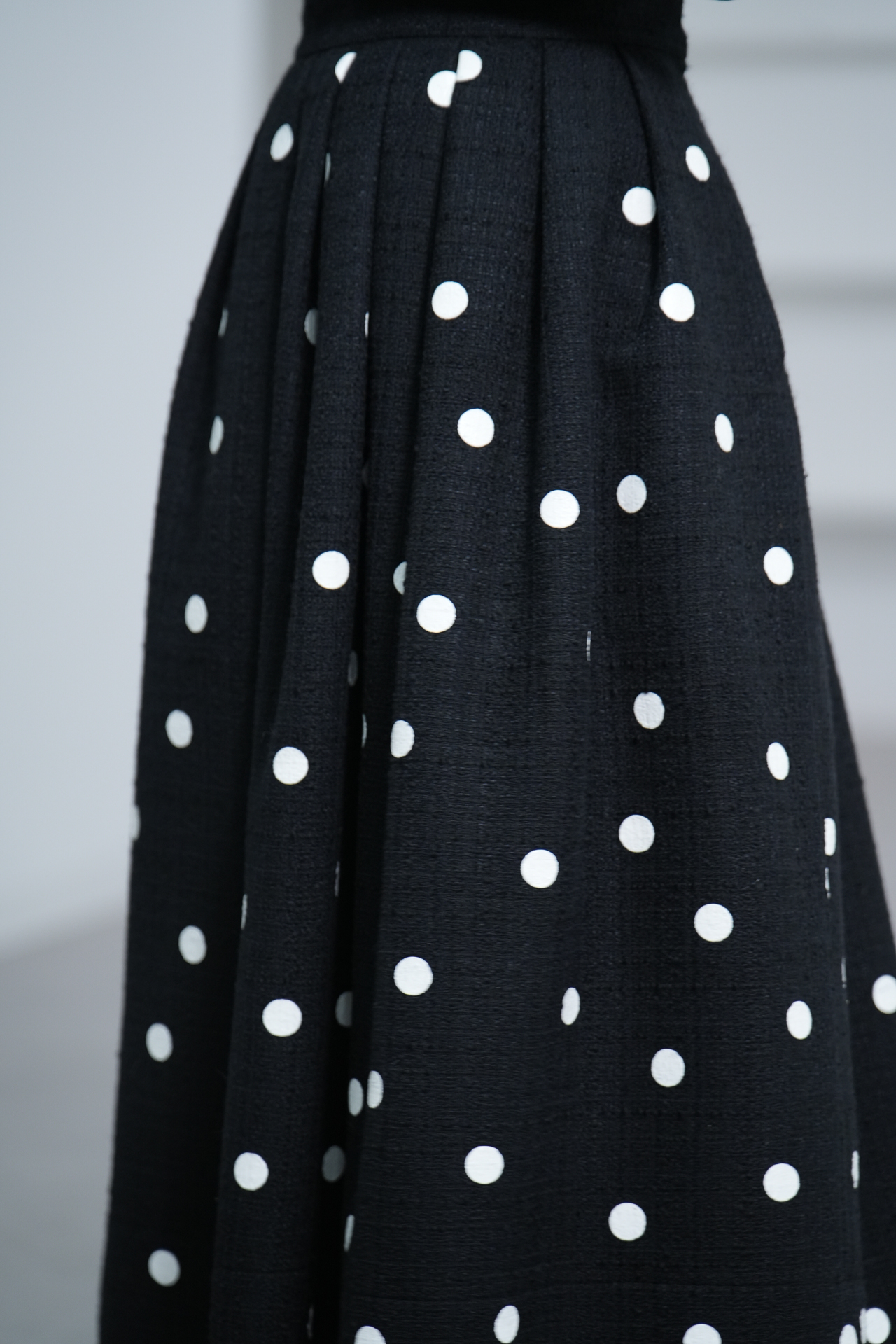 Anna Tweed Dotの画像